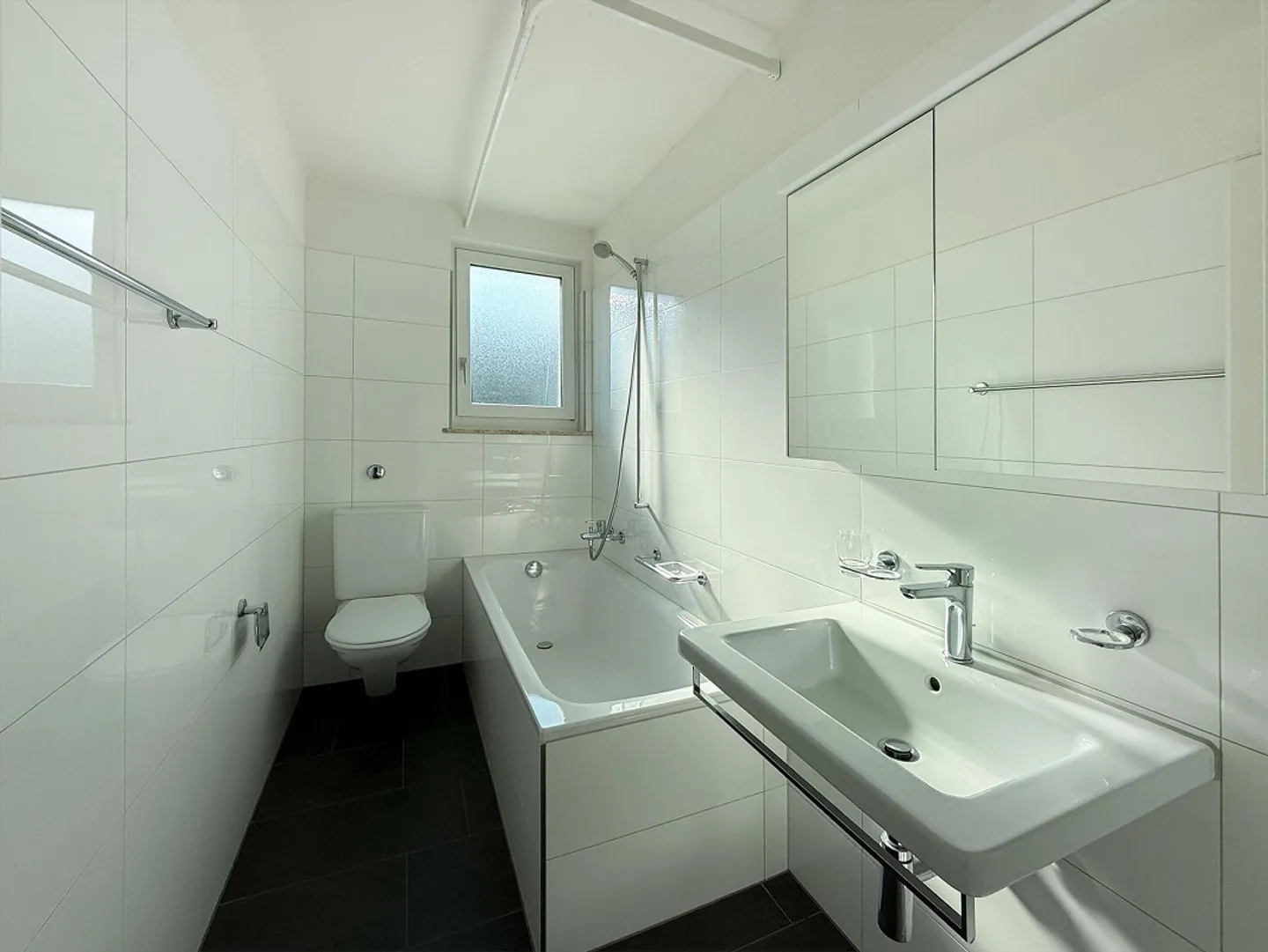 Renovierte Wohnung mit Balkon - Foto 6 von 9