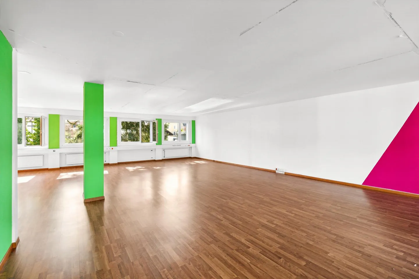 144m2 Gewerbefläche im 1.OG, in 8048 Zürich, zu vermieten - Foto 4 von 5