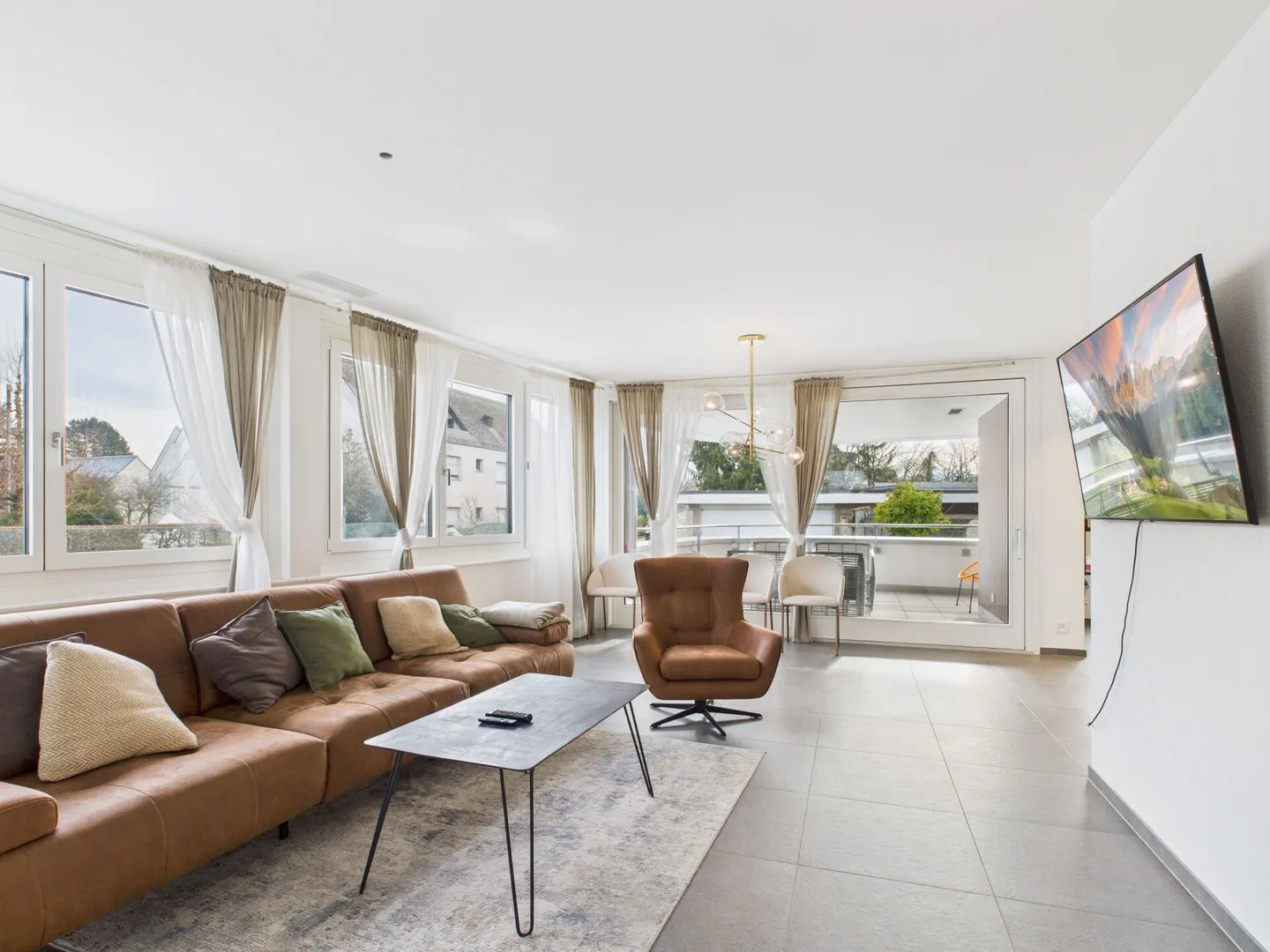 Appartamento moderno di 3,5 locali con grande balcone - Foto 5 di 14