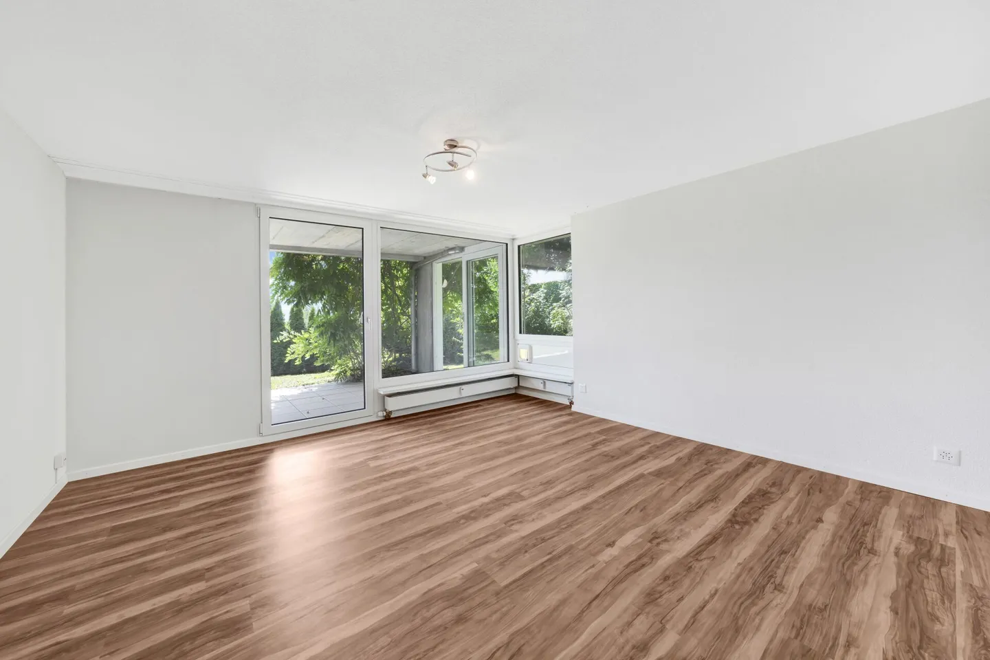 Vivere come in una casa unifamiliare! Immenso appartamento duplex ben curato con panorama sull'Alpstein e piscina - Foto 35 di 67