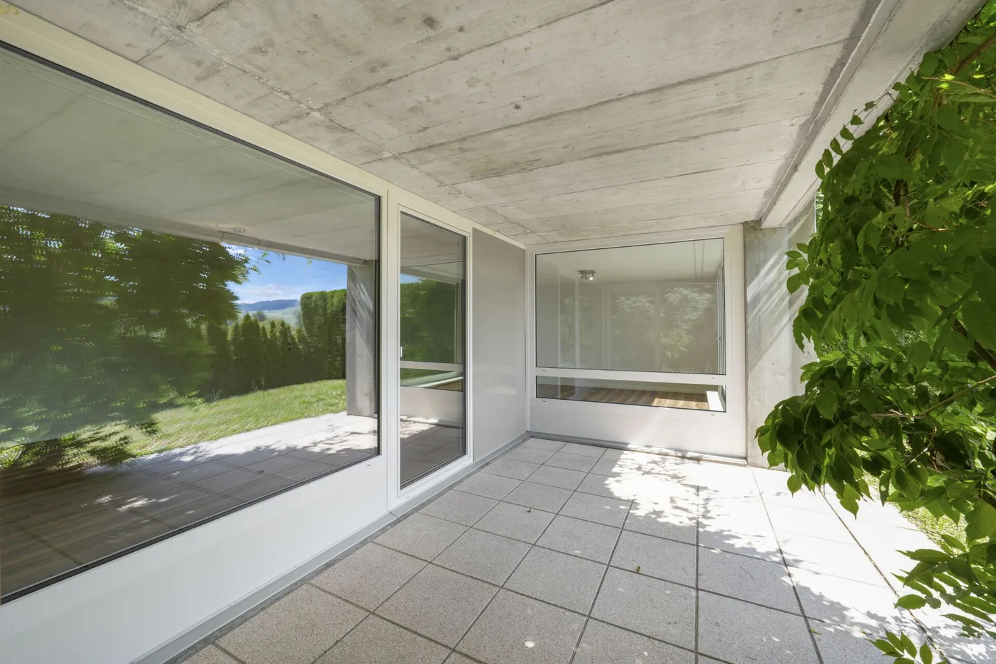 Vivere come in una casa unifamiliare! Immenso appartamento duplex ben curato con panorama sull'Alpstein e piscina - Foto 38 di 67