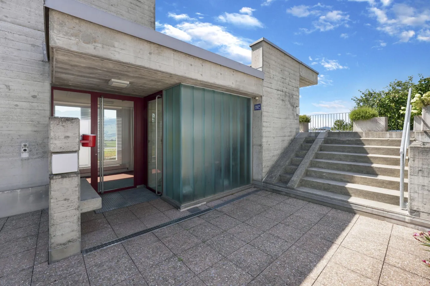 Vivere come in una casa unifamiliare! Immenso appartamento duplex ben curato con panorama sull'Alpstein e piscina - Foto 42 di 67