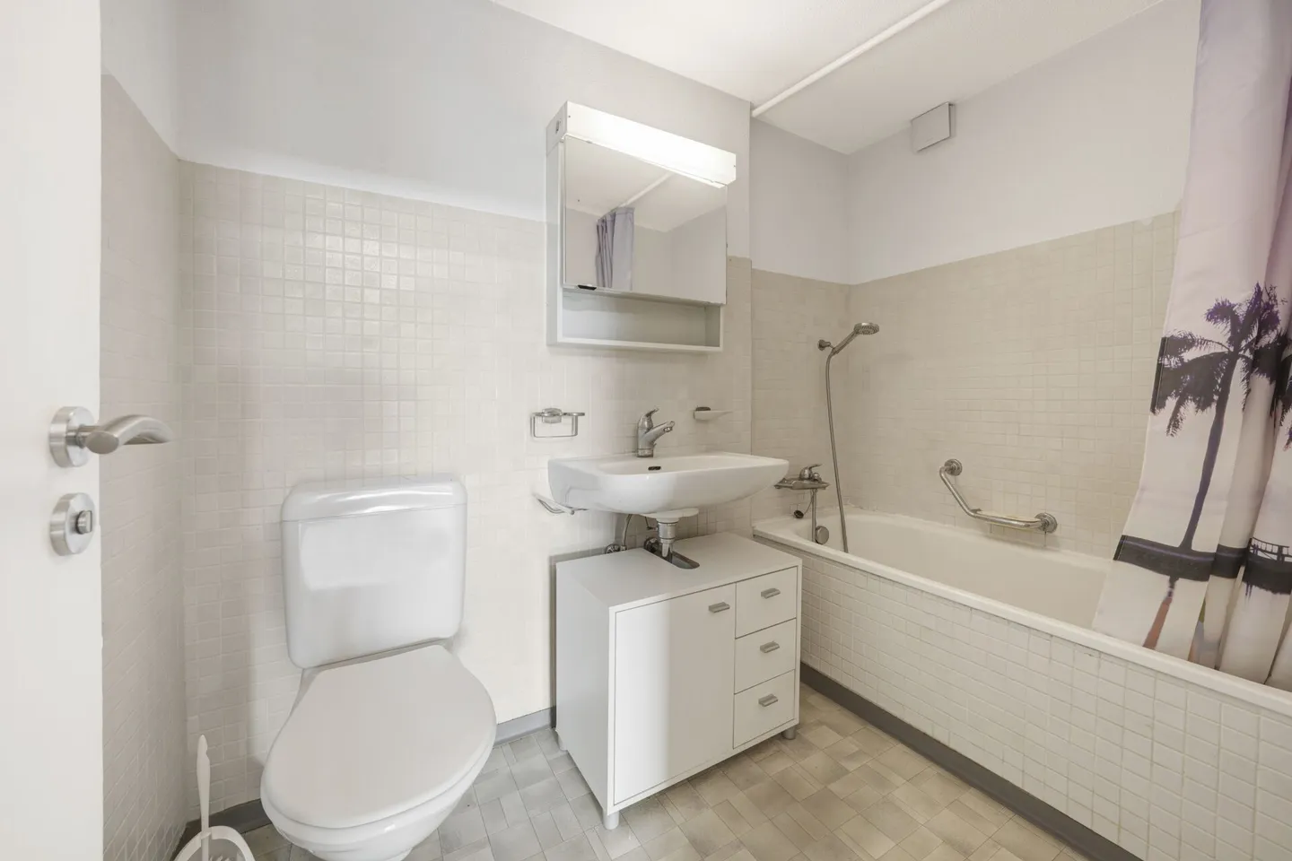 Vivere come in una casa unifamiliare! Immenso appartamento duplex ben curato con panorama sull'Alpstein e piscina - Foto 41 di 67