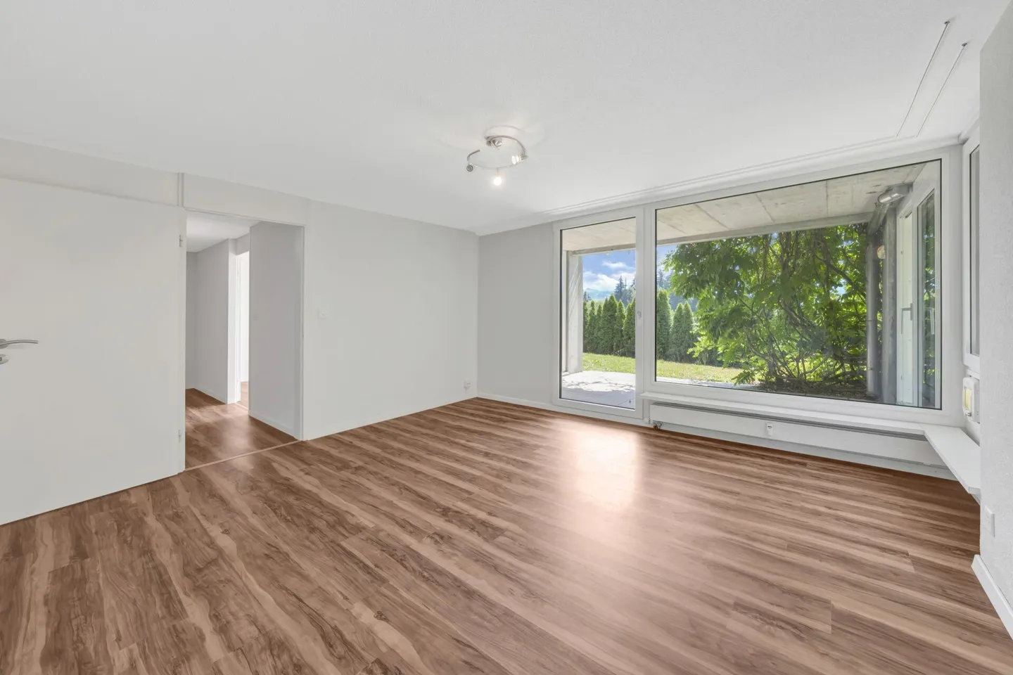 Vivere come in una casa unifamiliare! Immenso appartamento duplex ben curato con panorama sull'Alpstein e piscina - Foto 12 di 67