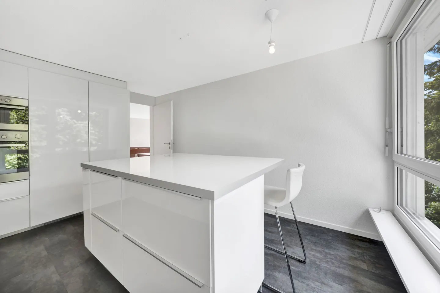 Vivere come in una casa unifamiliare! Immenso appartamento duplex ben curato con panorama sull'Alpstein e piscina - Foto 16 di 67