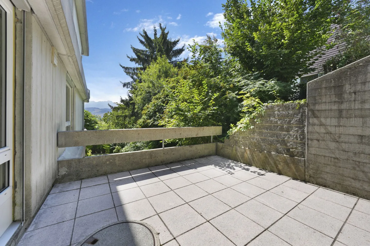 Vivere come in una casa unifamiliare! Immenso appartamento duplex ben curato con panorama sull'Alpstein e piscina - Foto 24 di 67