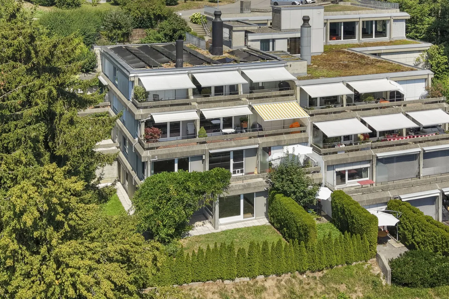 Vivere come in una casa unifamiliare! Immenso appartamento duplex ben curato con panorama sull'Alpstein e piscina - Foto 66 di 67