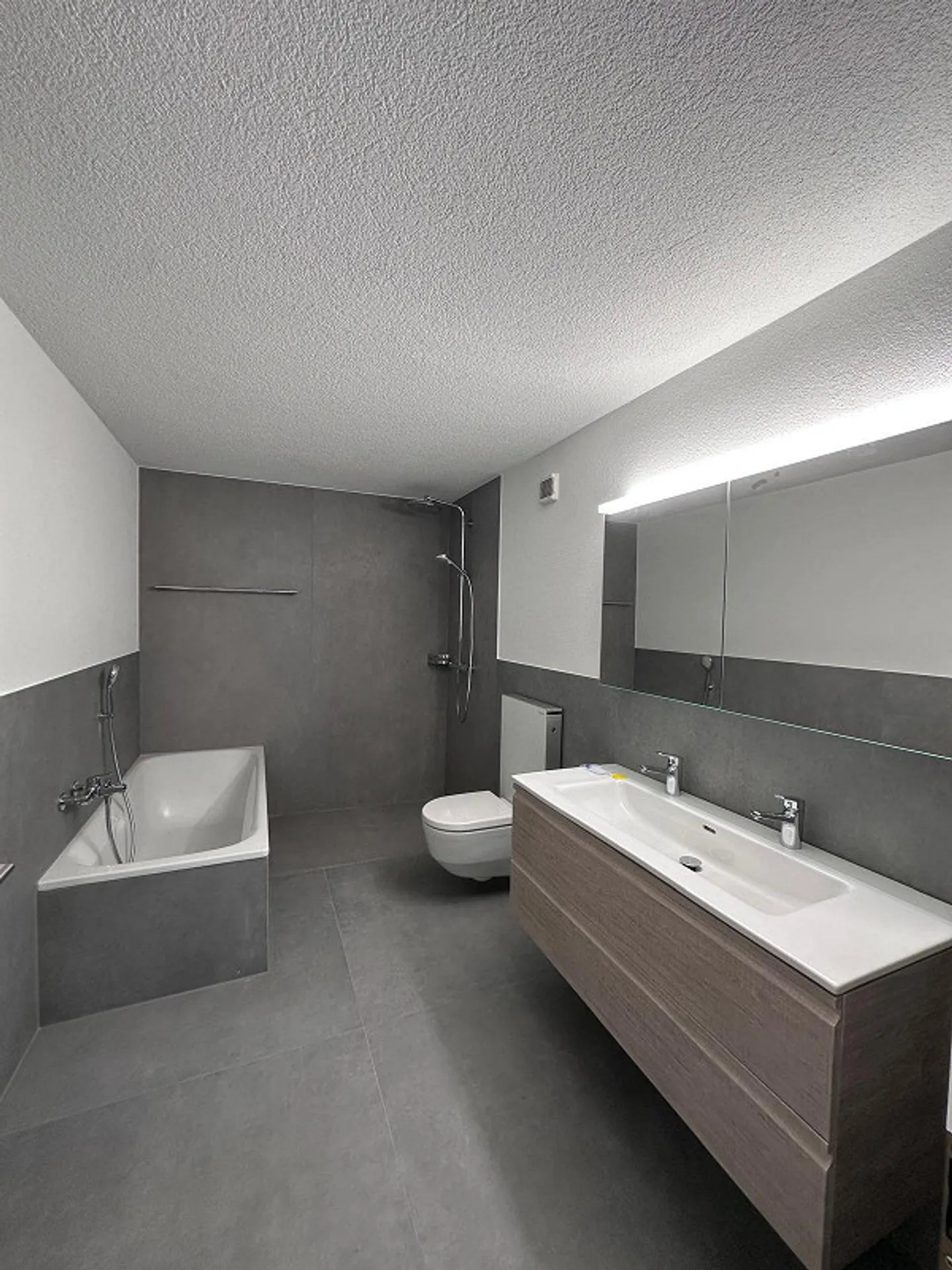 Un Appartamento Straordinario in Proprietà Condominiale - Foto 4 di 7