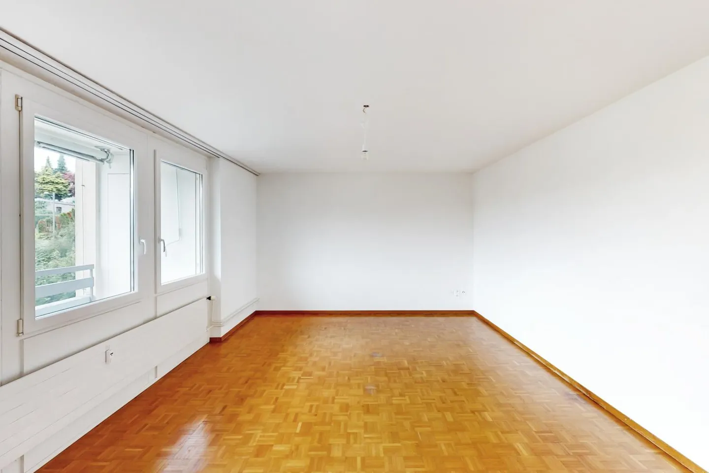 Appartement 2.5 pièces ensoleillé - Photo 5 sur 13