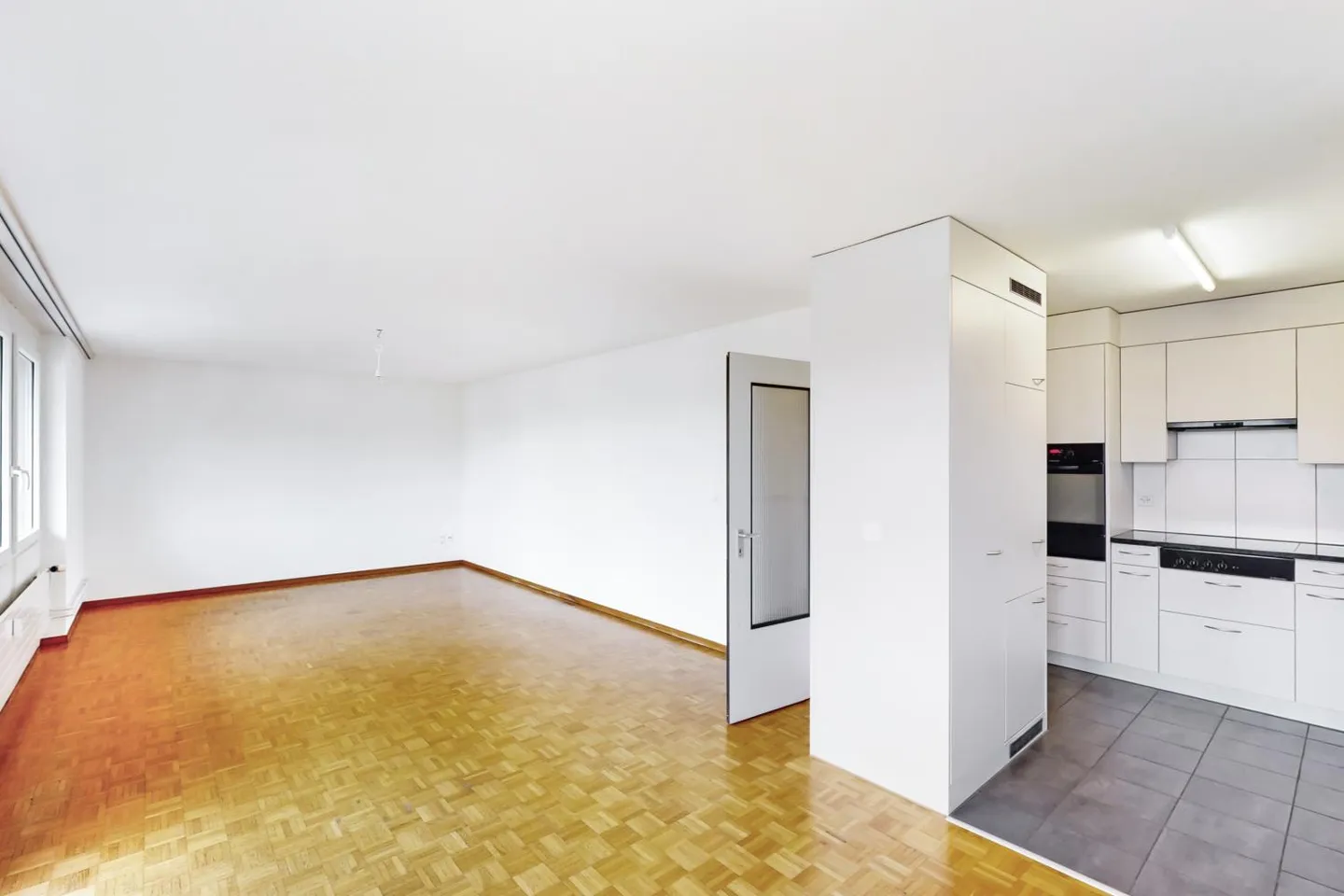 Appartement 2.5 pièces ensoleillé - Photo 6 sur 13