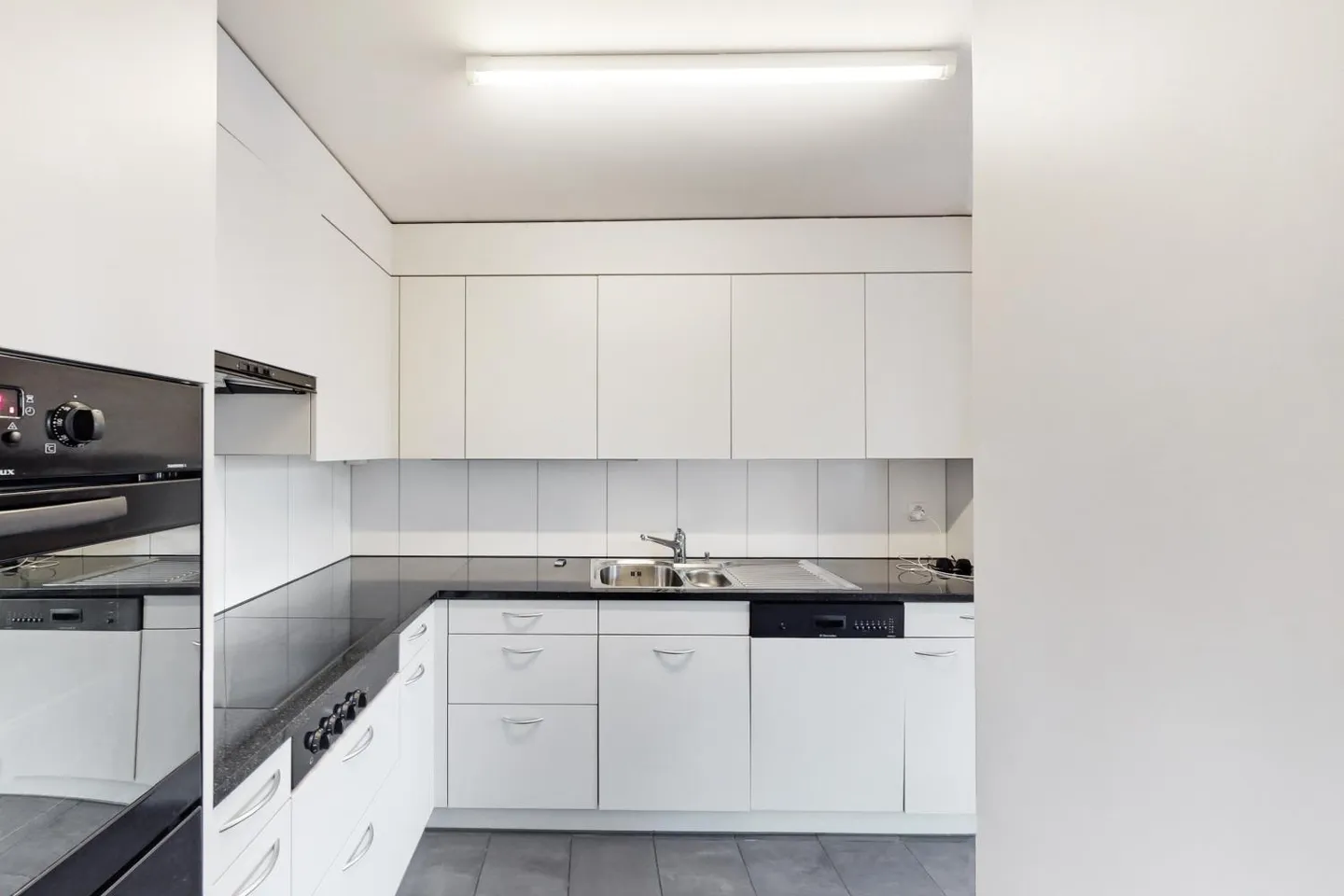 Appartement 2.5 pièces ensoleillé - Photo 7 sur 13