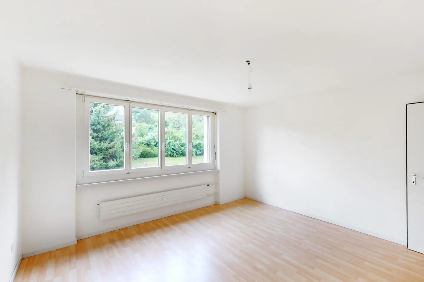 Appartement 2.5 pièces ensoleillé - Photo 11 sur 13
