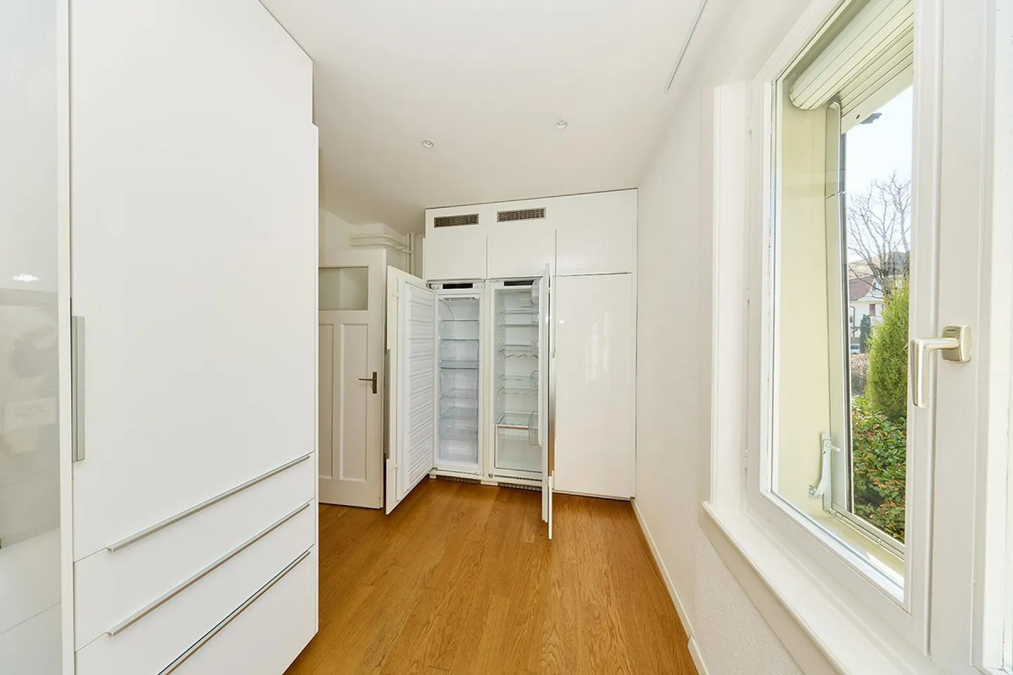 Bella appartamento di 3½ stanze con giardino privato nel cuore di Ostermundigen - Foto 6 di 18