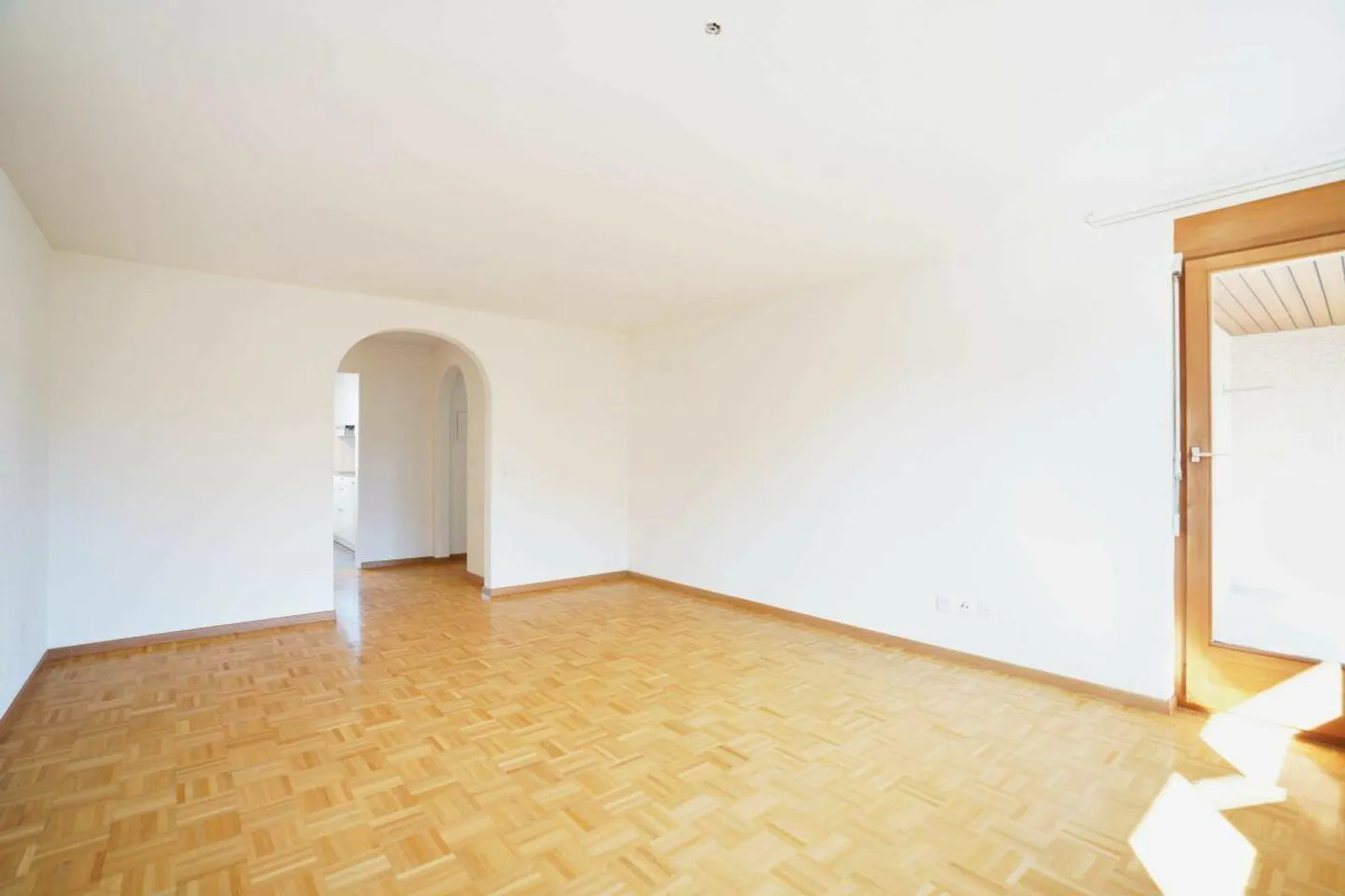 Gemütliche 3.5-Zimmerwohnung an sonniger Lage - Foto 4 von 9