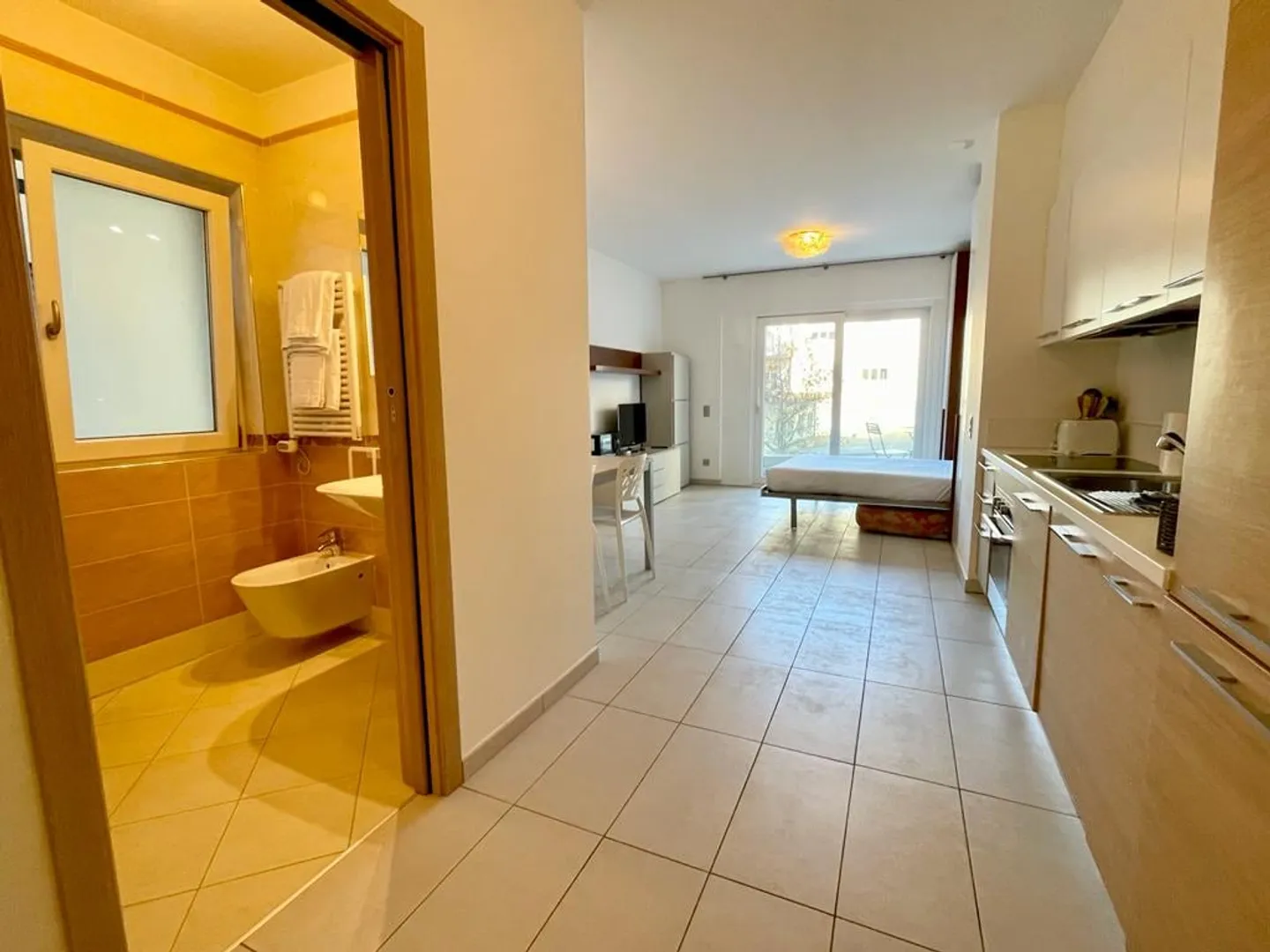 Eingerichtetes Studio in Lugano - Foto 7 von 18