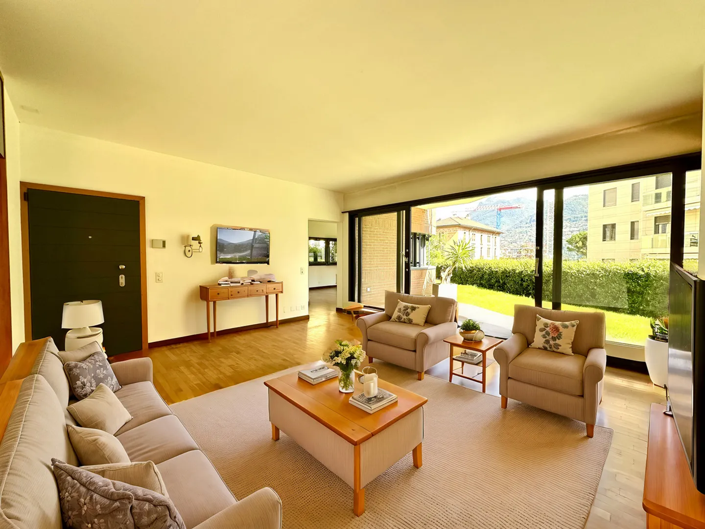 Elegante Residenza Familiare 4.5 Zimmer con Moderni Comfort - Foto 1 di 11