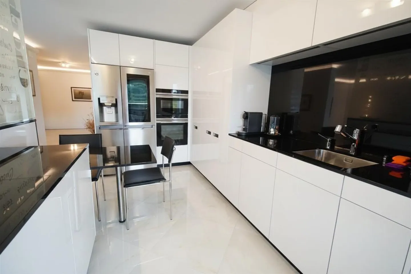Geräumige 4.5 Zimmer Wohnung - Foto 5 von 14