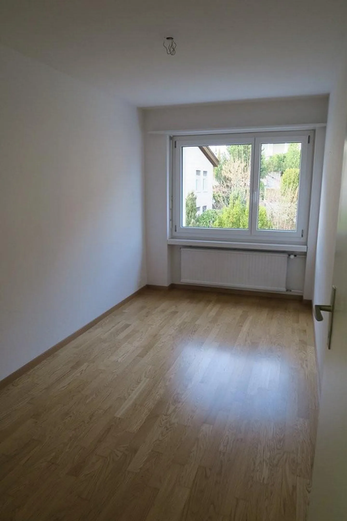 Appartement moderne de 4,5 pièces dans un emplacement calme - Photo 6 sur 8