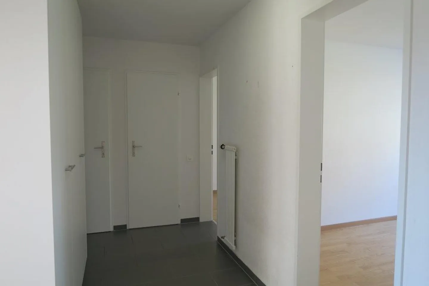 Appartement moderne de 4,5 pièces dans un emplacement calme - Photo 7 sur 8