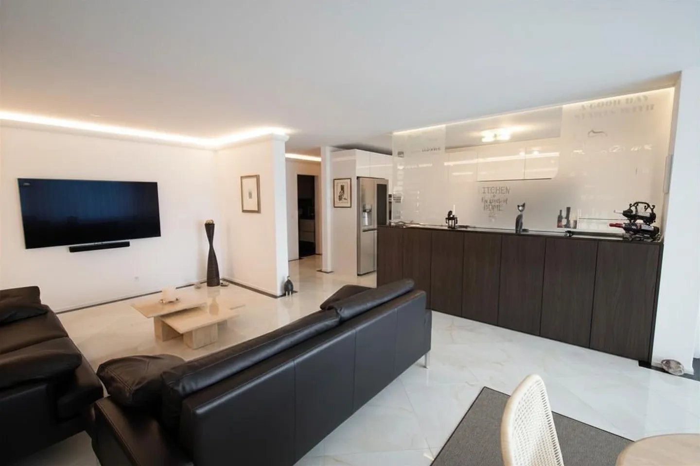 Geräumige 4.5 Zimmer Wohnung - Foto 4 von 14