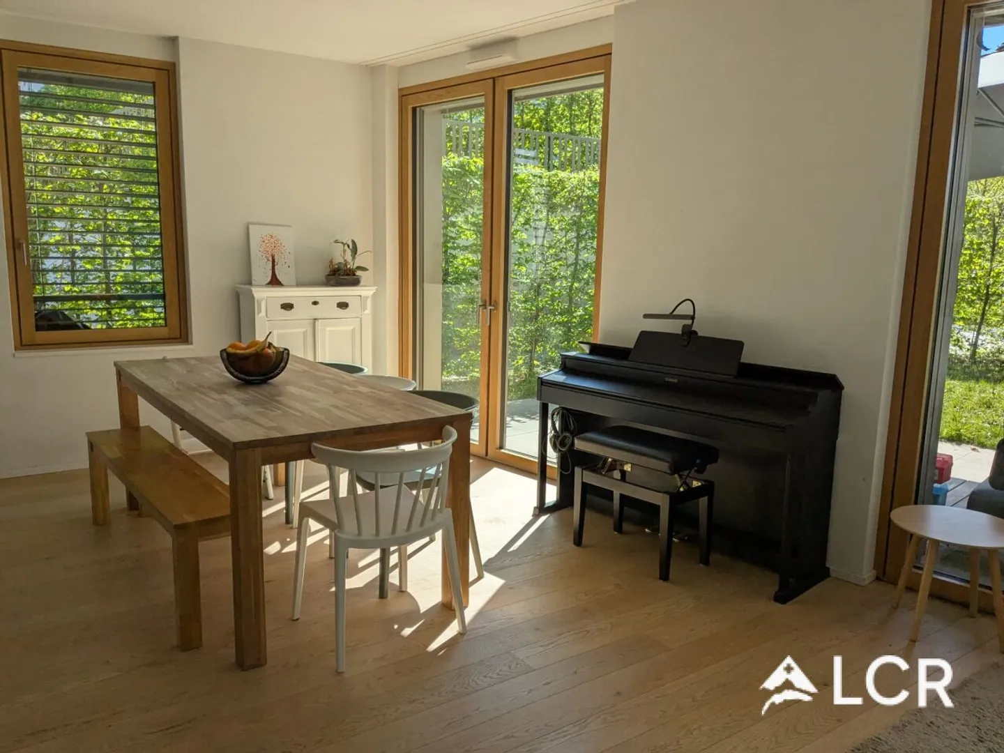 Wunderschönes Triplex von 5.5P / 4 Schlafzimmer / 3 Badezimmer / 1 Terrasse / Südausrichtung - Foto 6 von 13