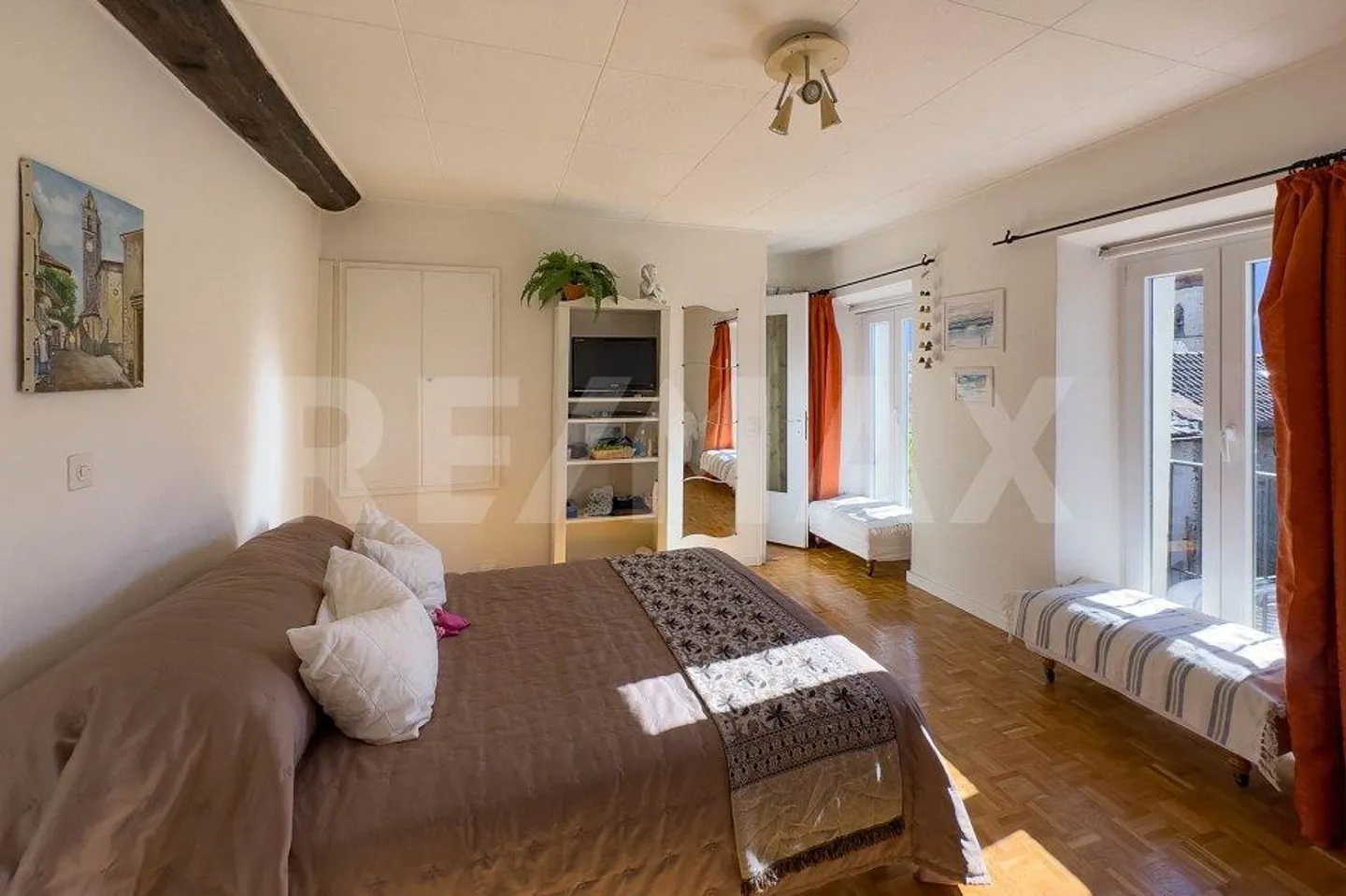 Charming 2.5 Room Apartment - Photo 8 of 13