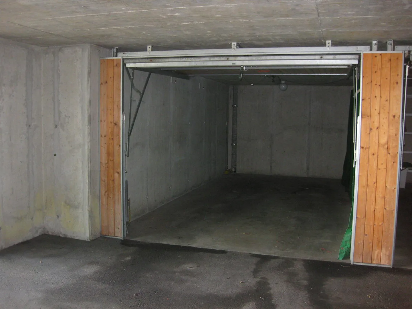 Garage Box - Photo 2 of 2