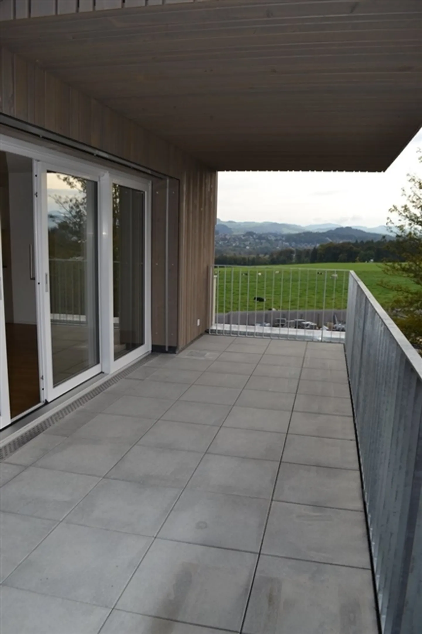 Superbe appartement de 2,5 pièces à louer ! - Photo 3 sur 9