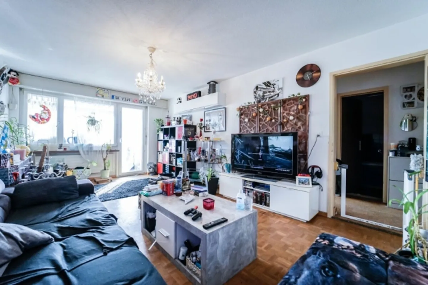 Charming 2.5-room apartment with cozy balcony - Photo 6 of 10