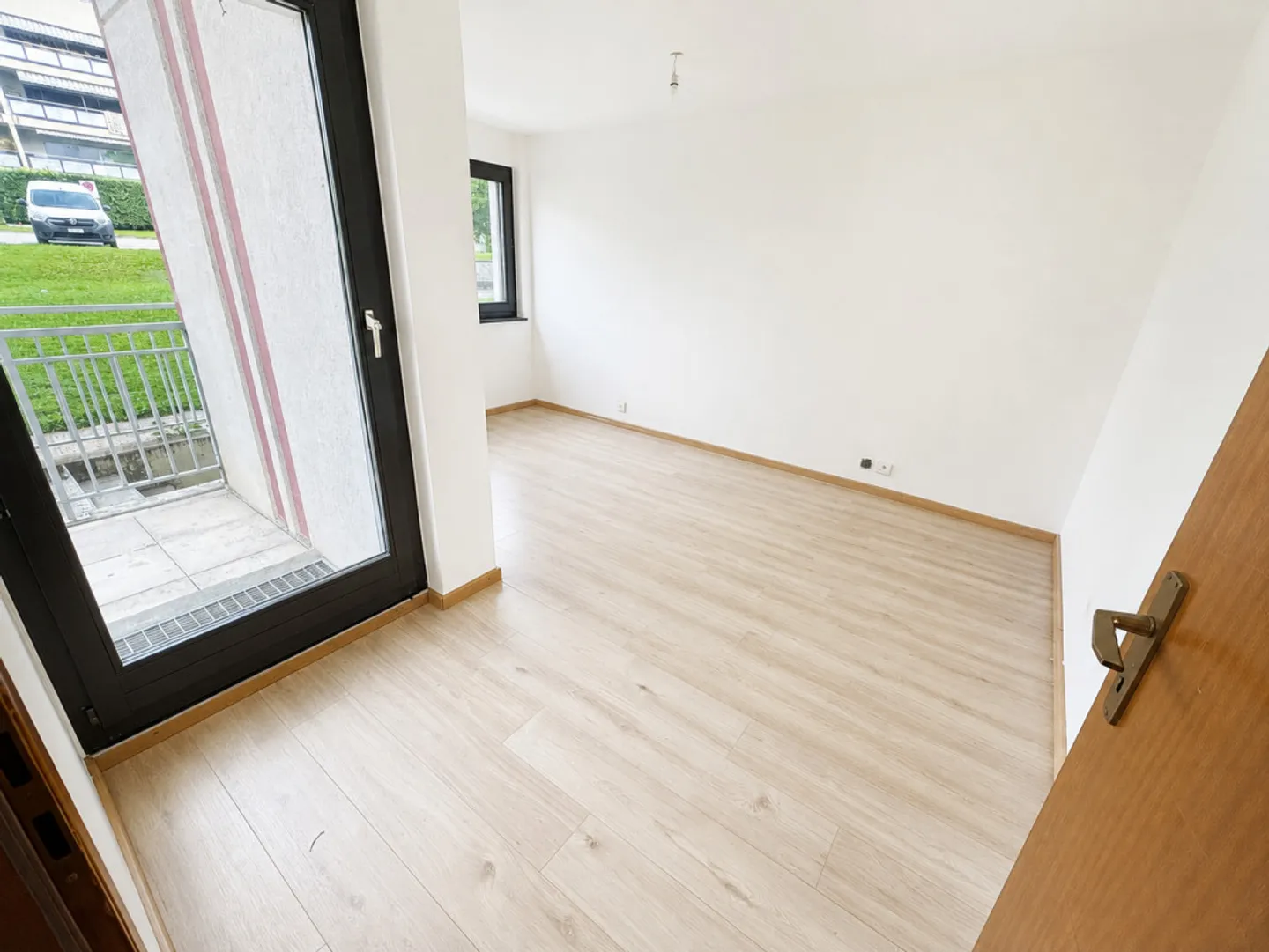 Zu vermieten - Charmante 2,5-Zimmer-Wohnung mit Terrasse in Conthey - Foto 4 von 7
