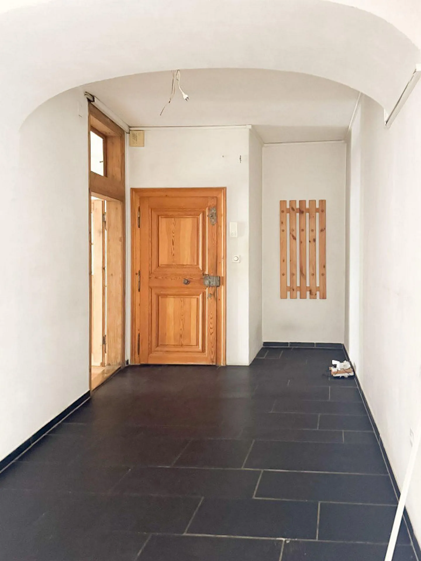 Charmante Wohnung in historischem Gebäude - Foto 4 von 16