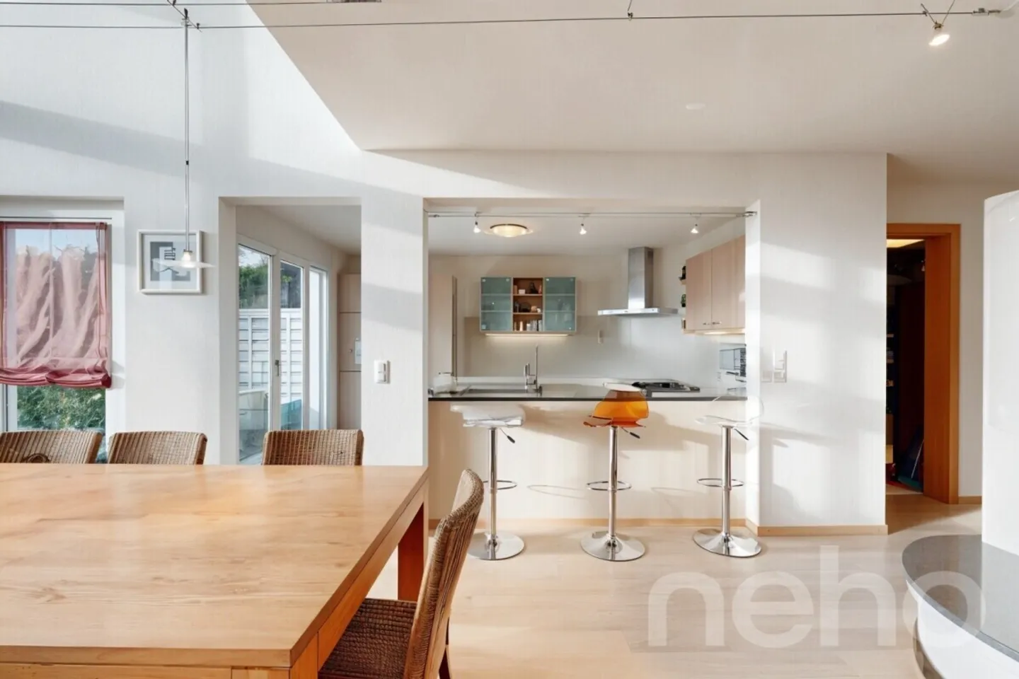 Large semi-detached house with 7.5 rooms in absolute calm in Épalinges - Photo 7 of 12