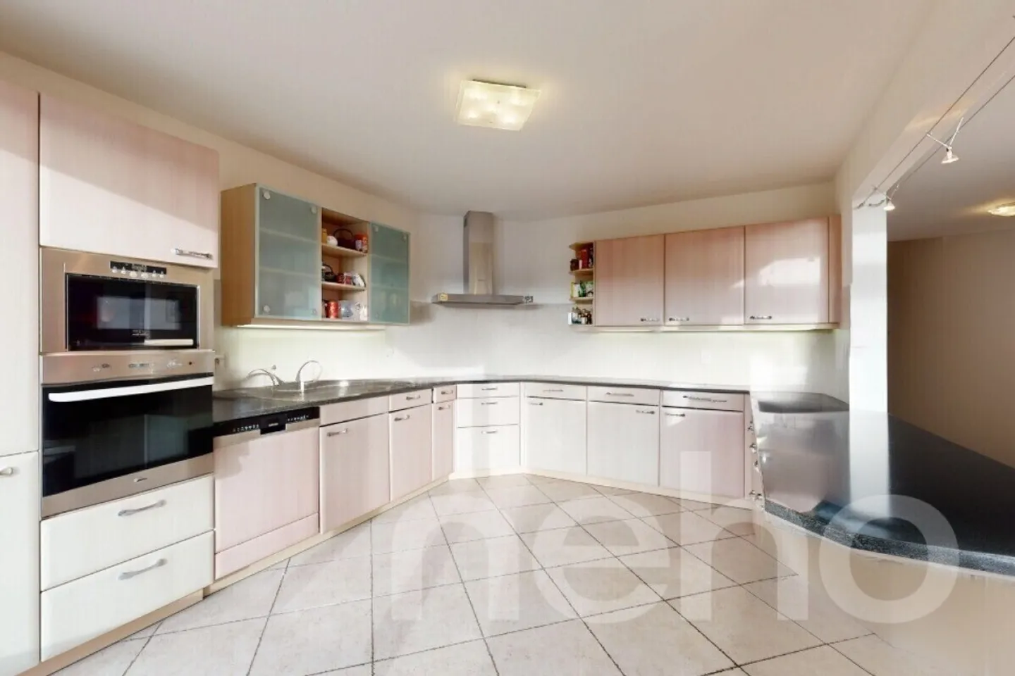 Large semi-detached house with 7.5 rooms in absolute calm in Épalinges - Photo 8 of 12