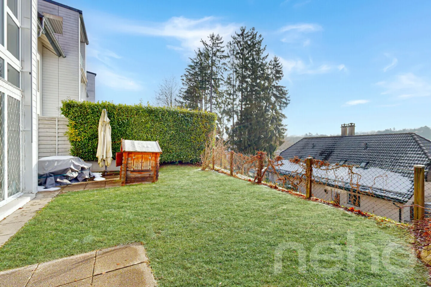 Large semi-detached house with 7.5 rooms in absolute calm in Épalinges - Photo 10 of 12