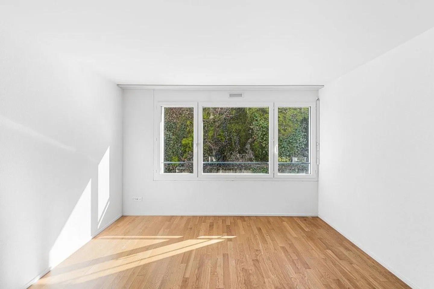 RENT WITHOUT DEPOSIT - Living in the heart of the spa district - Photo 5 of 6