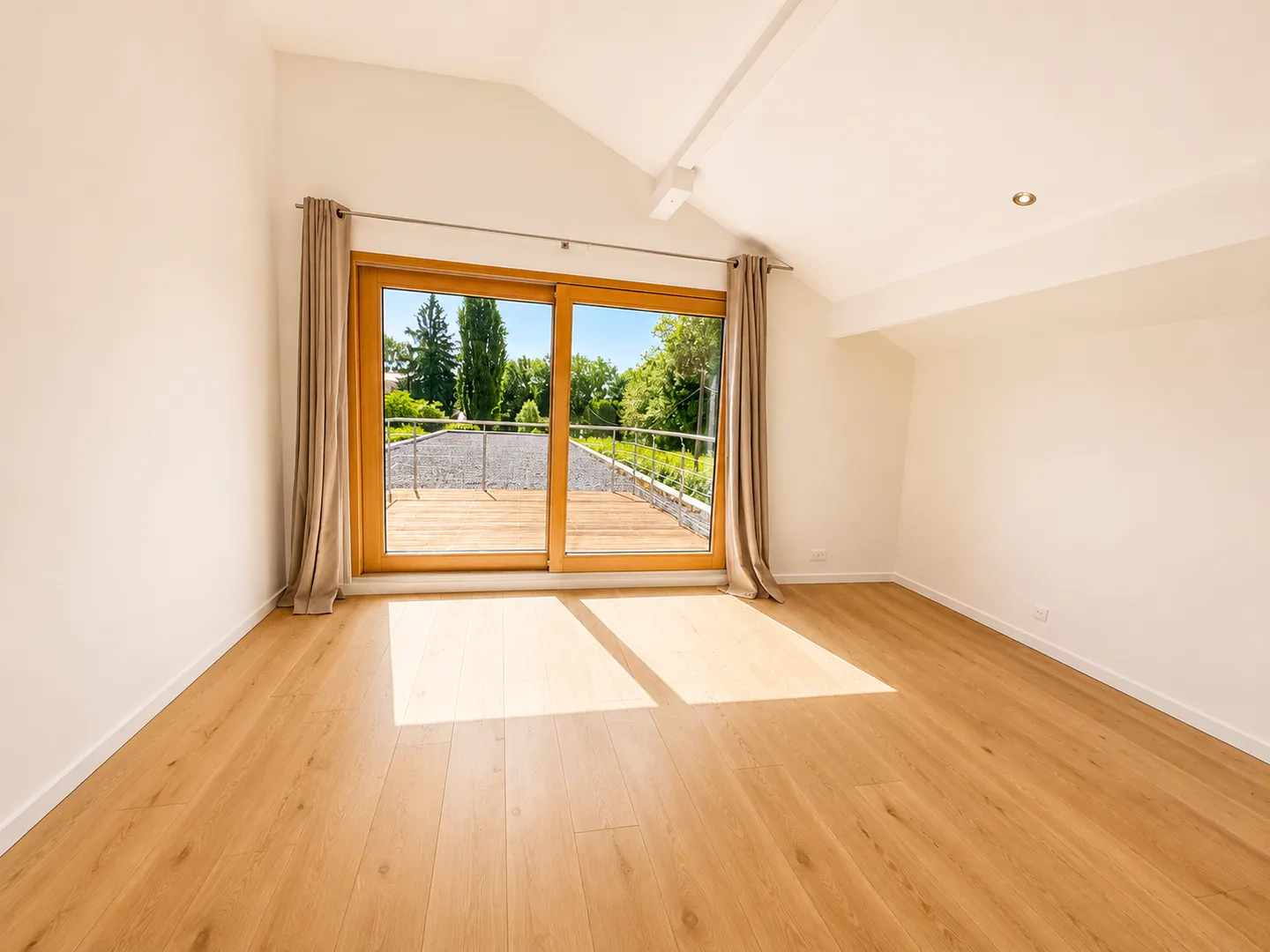 10-Zimmer-Haus - Foto 5 von 5