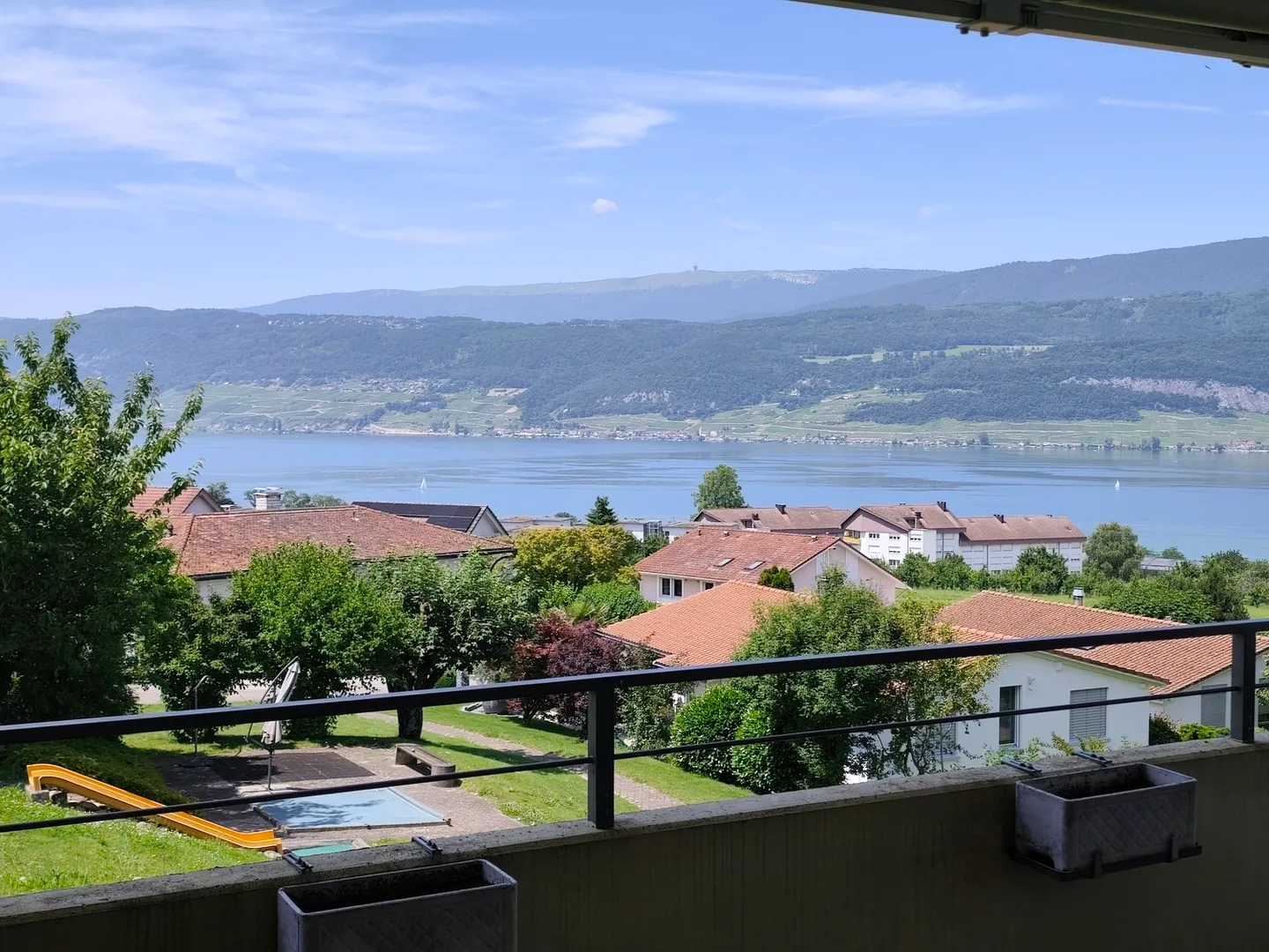 4½ ZI-WOHNUNG IN GEROLFINGEN (BE), MÖBLIERT, TEMPORÄR - Foto 1 von 10