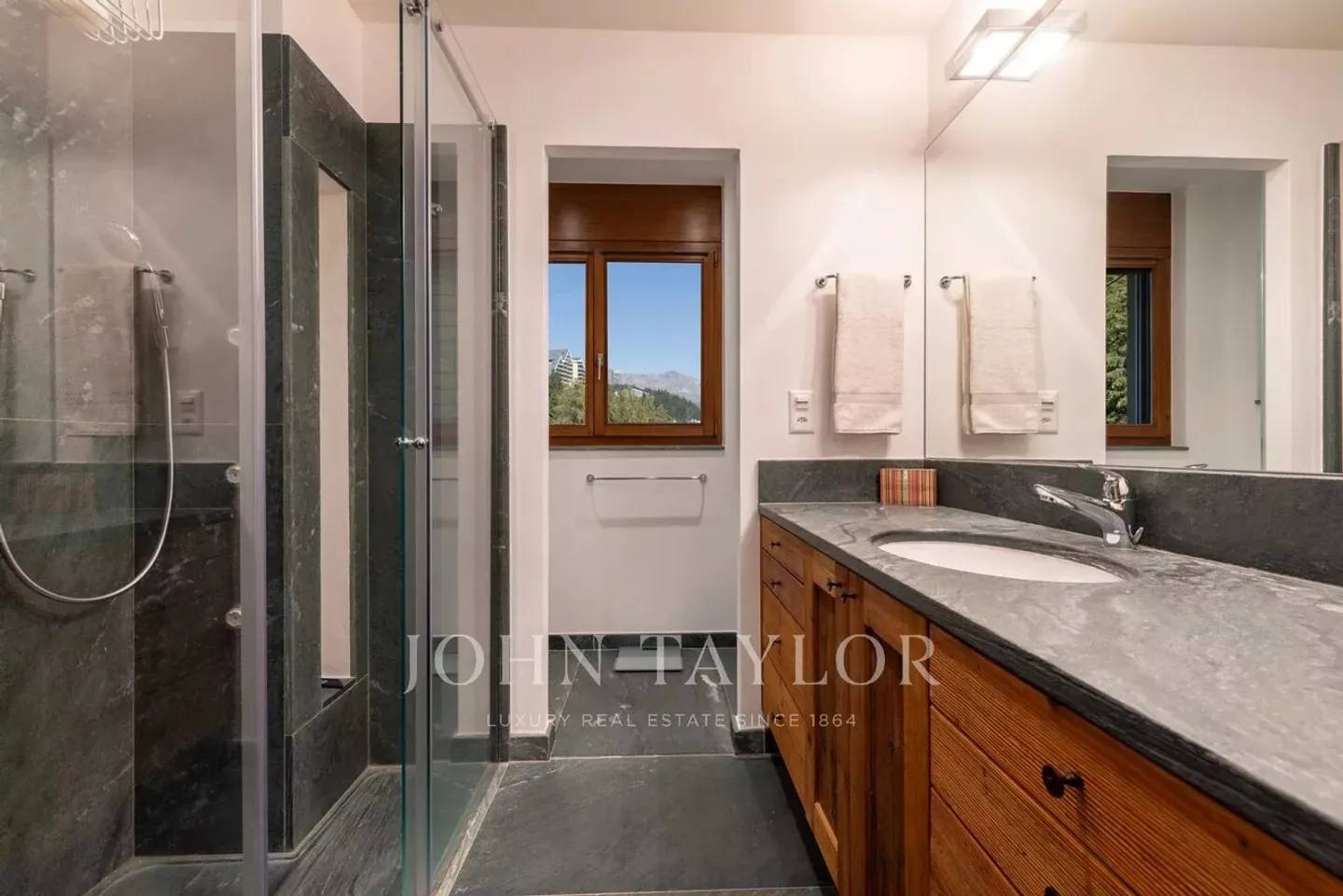 Duplex de Luxe à Crans-Montana - Photo 5 sur 13