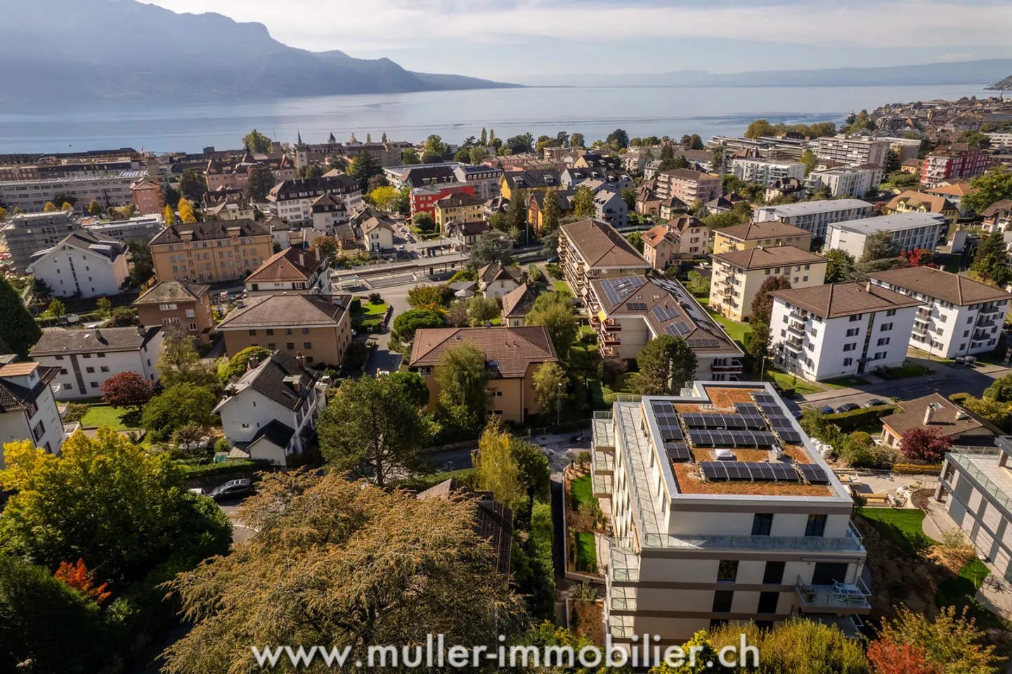 NUOVO APPARTAMENTO 2.5 STANZE AL 3° PIANO A LA TOUR-DE-PEILZ - Foto 1 di 10