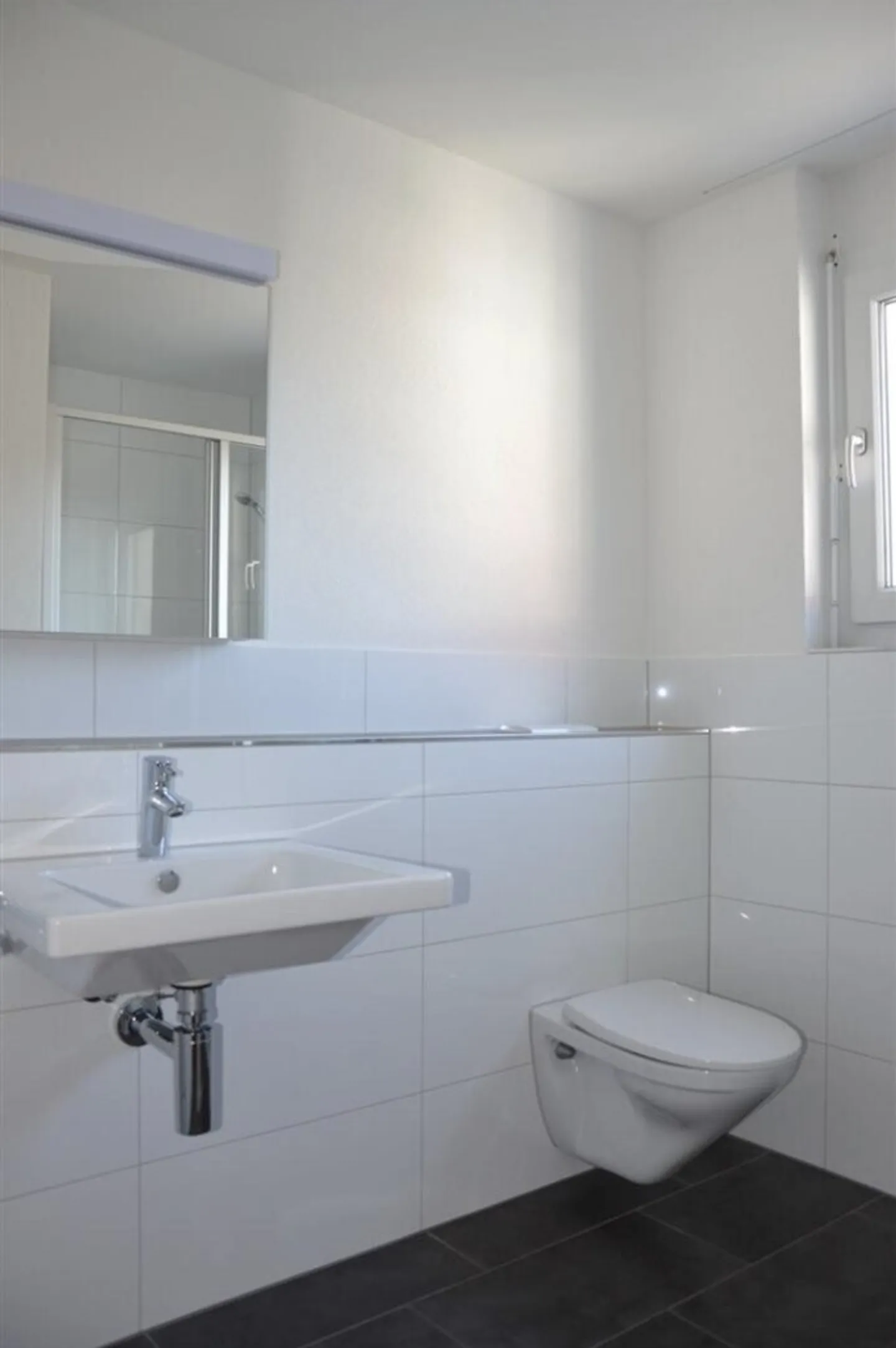 Living in a well-kept environment - Photo 4 of 8