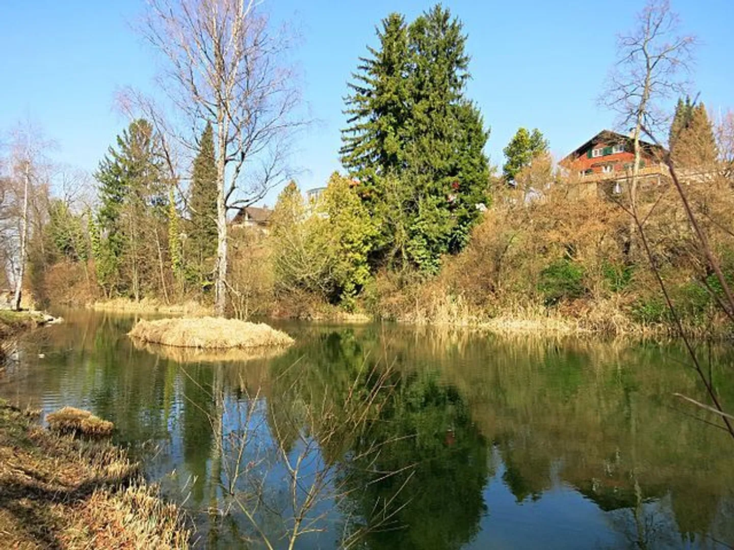 Vivere in modo idilliaco in una posizione tranquilla e adatta ai bambini. - Foto 9 di 10