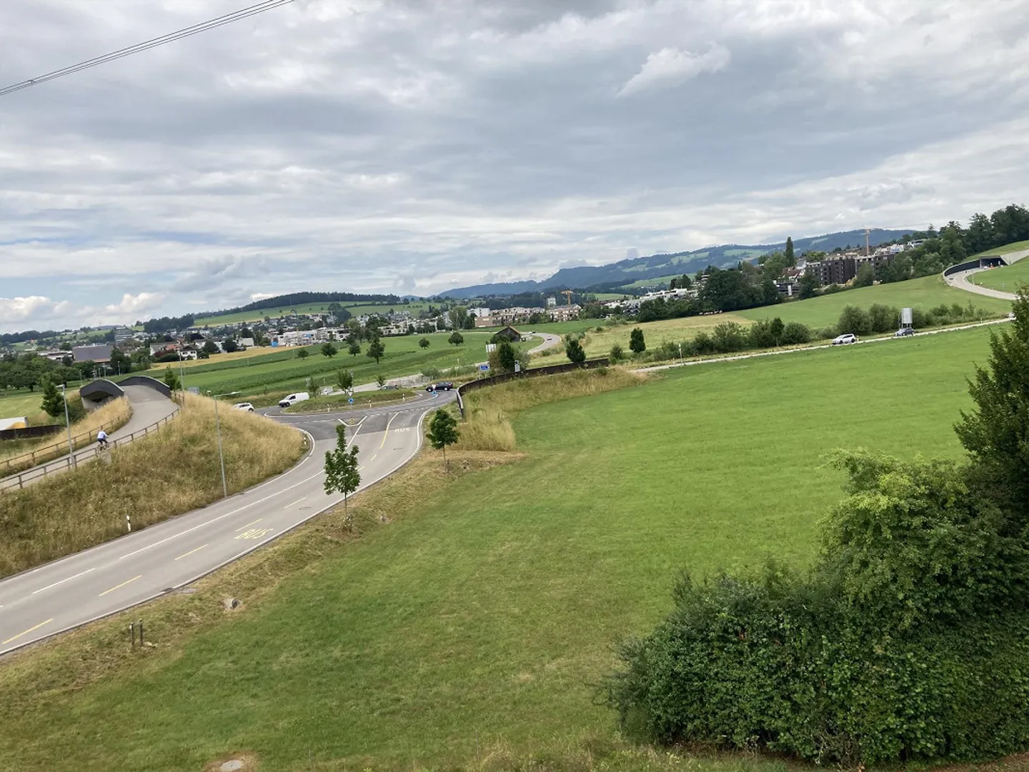 Charmante Attikawohnung mit Aussicht - Foto 2 von 30