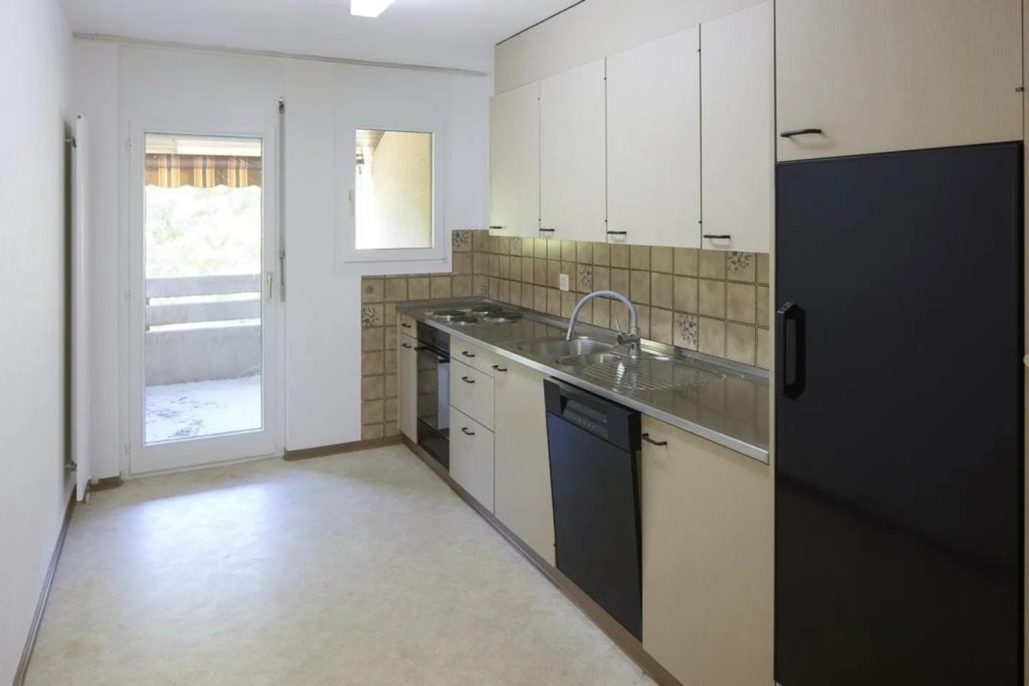 LOUER SANS CAUTION - appartement ensoleillé près de l'Aare - Photo 2 sur 7