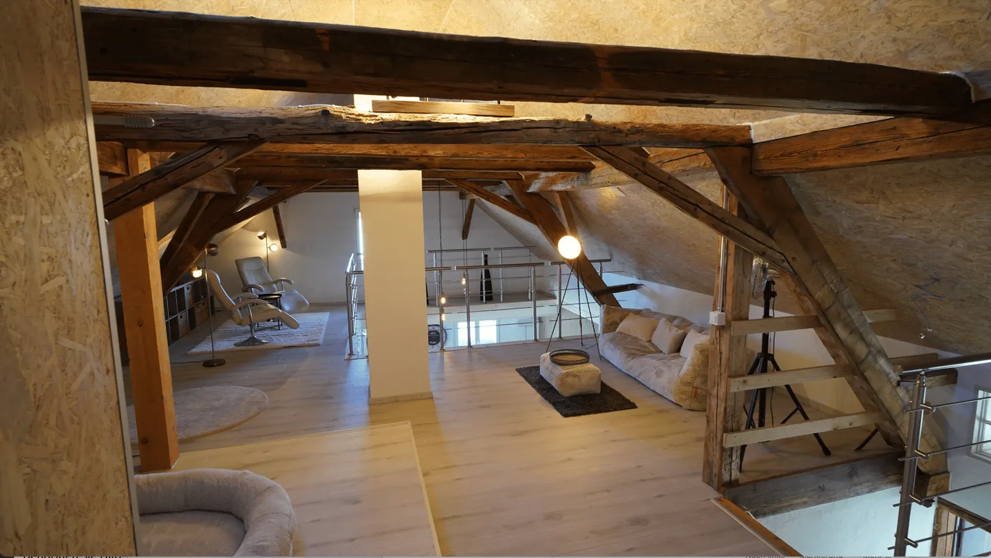 Historic Single-Family Home with 12 Rooms in Niederbipp - Photo 6 of 13