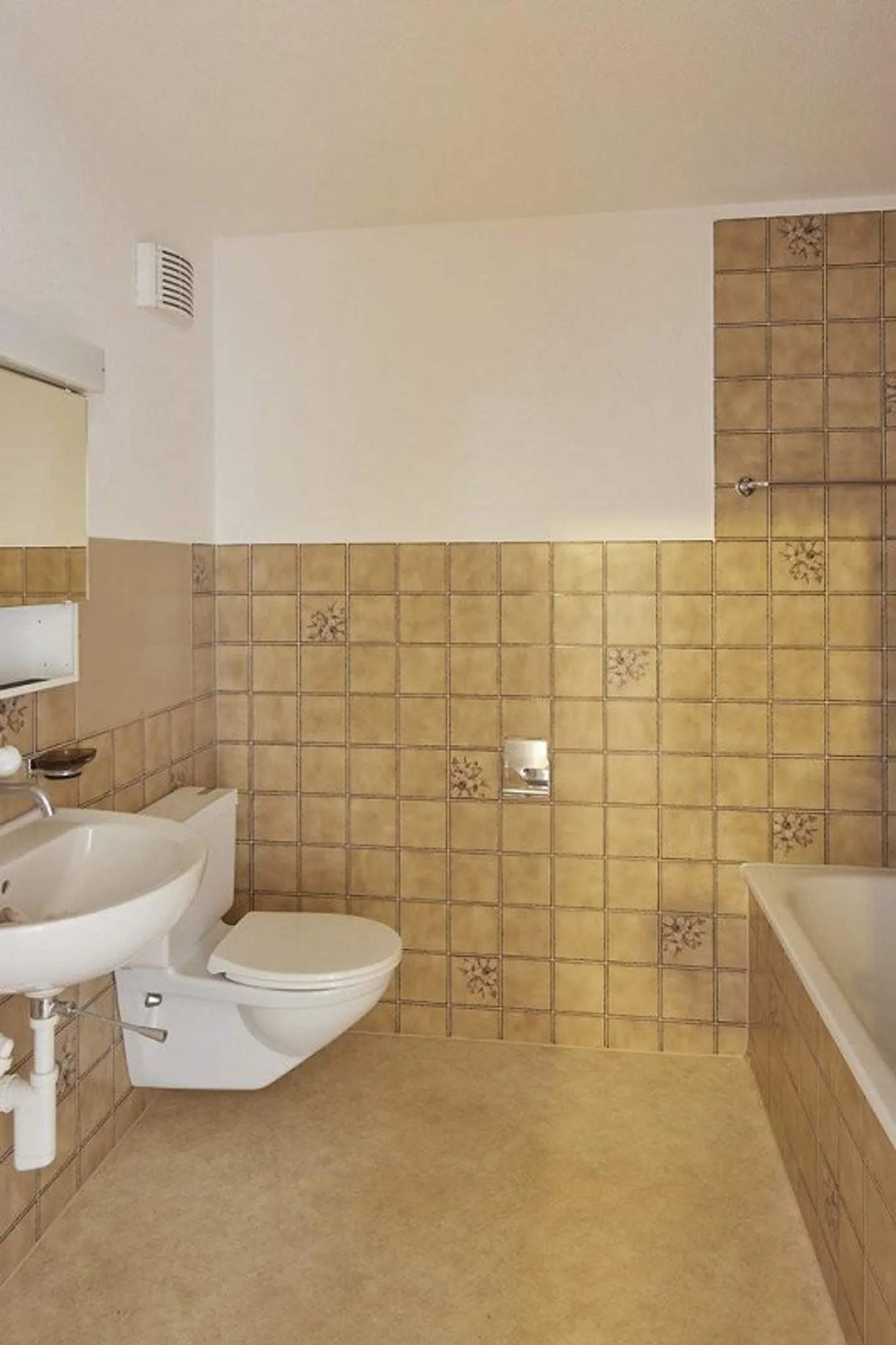 LOUER SANS CAUTION - appartement ensoleillé près de l'Aare - Photo 3 sur 7