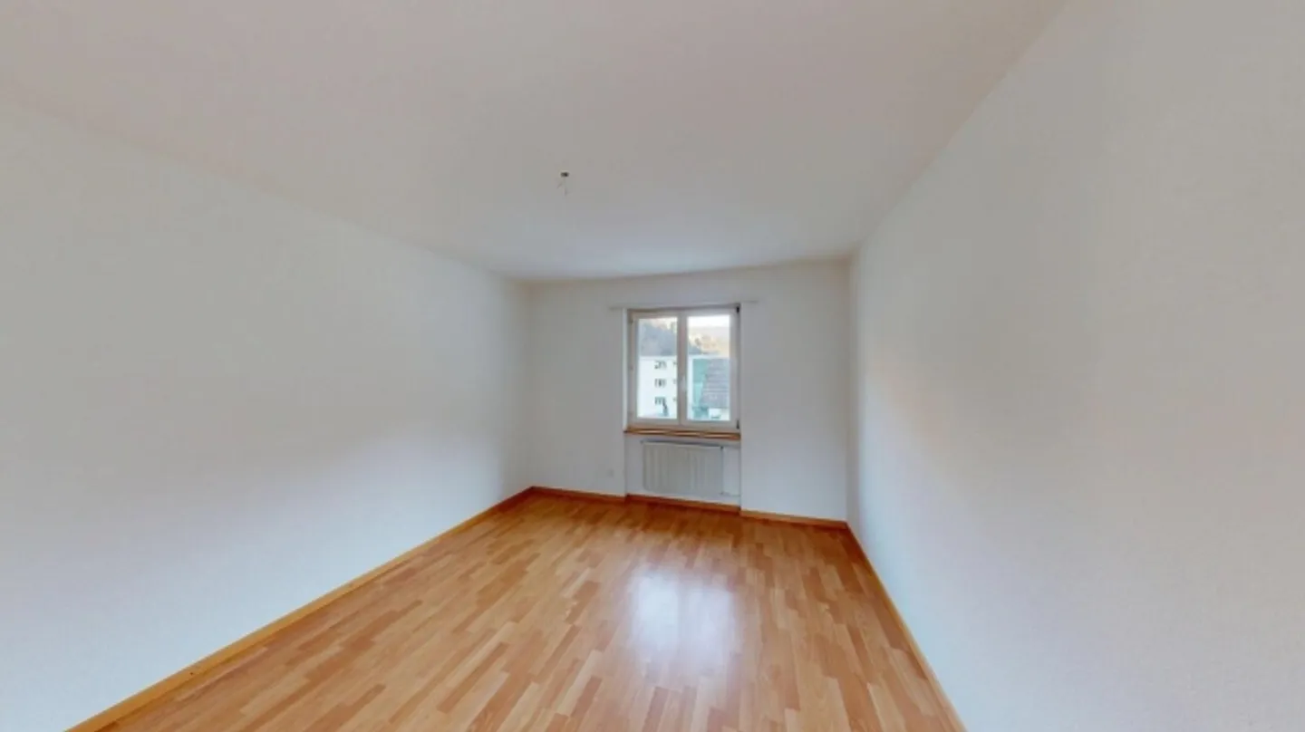 Your new home + 1 month rent-free! - Photo 9 of 13