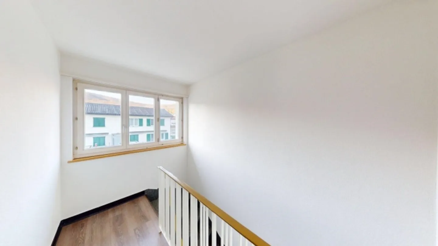 Your new home + 1 month rent-free! - Photo 11 of 13