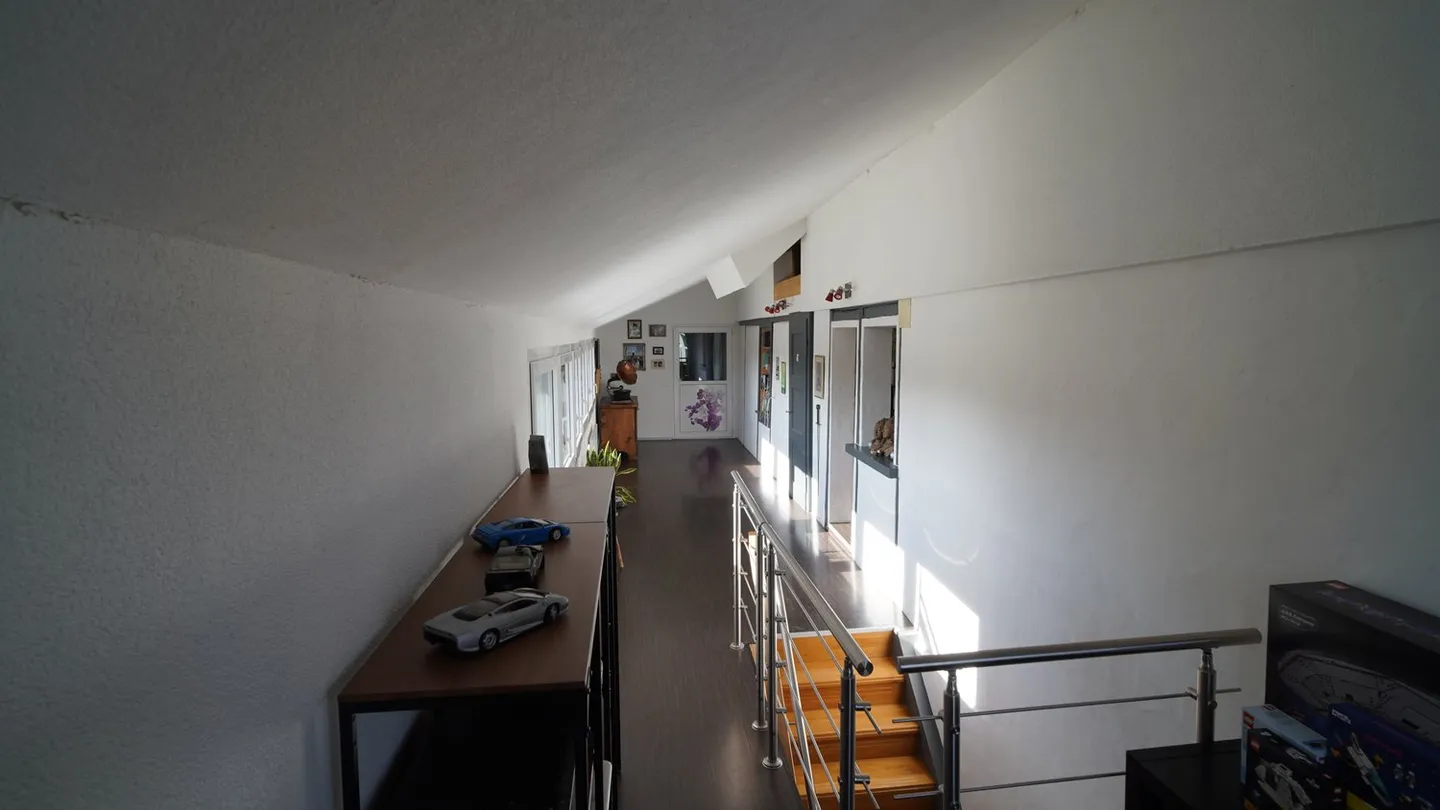 Historic Single-Family Home with 12 Rooms in Niederbipp - Photo 11 of 13