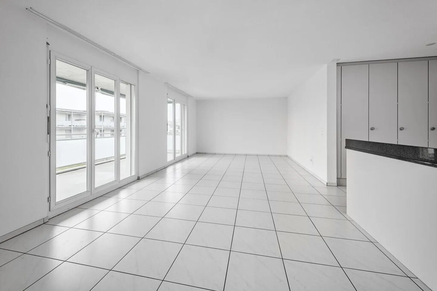 emplacement moderne rénové et adapté aux enfants - Photo 3 sur 7