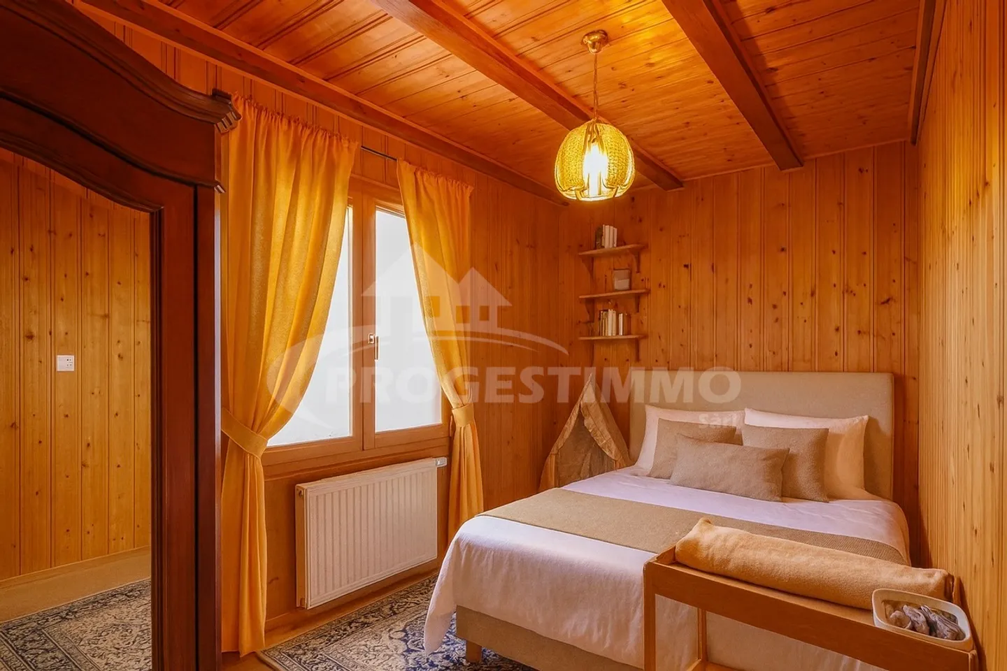 CHALET AUTENTICO E AFFASCINANTE DI 5,5 STANZE - Foto 3 di 13